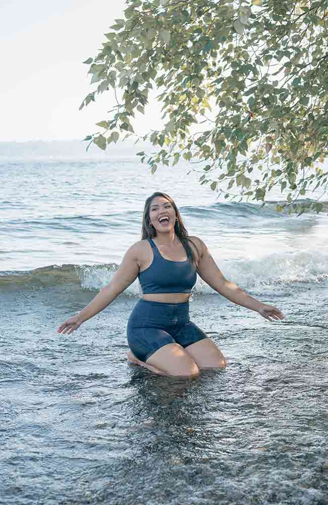 Girlfriend Collective compressive high rise run shorts | Sophie Stone