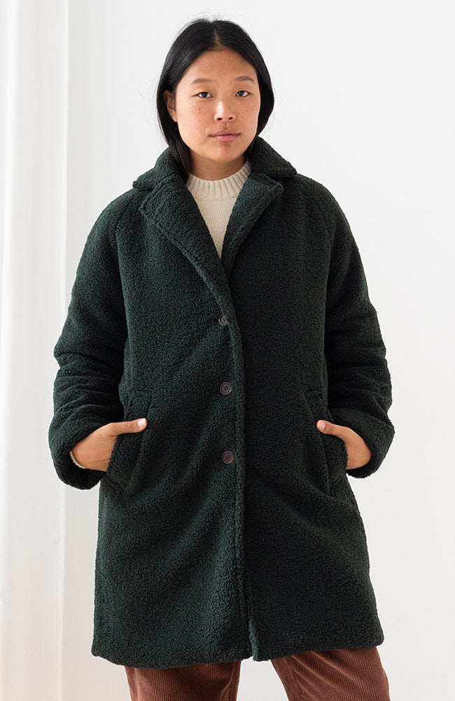 TWOTHIRDS itbayat teddy mantel green 100% gerecycled polyester dames | Sophie Stone
