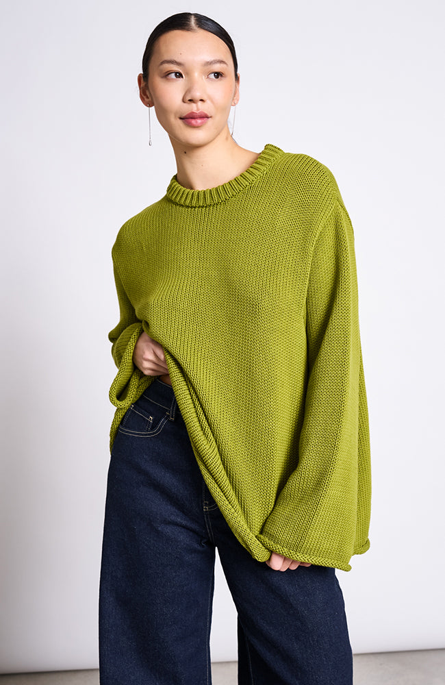 JAN 'N JUNE Sona Pullover mossy pear aus Bio-Baumwolle für Frauen | Sophie Stone