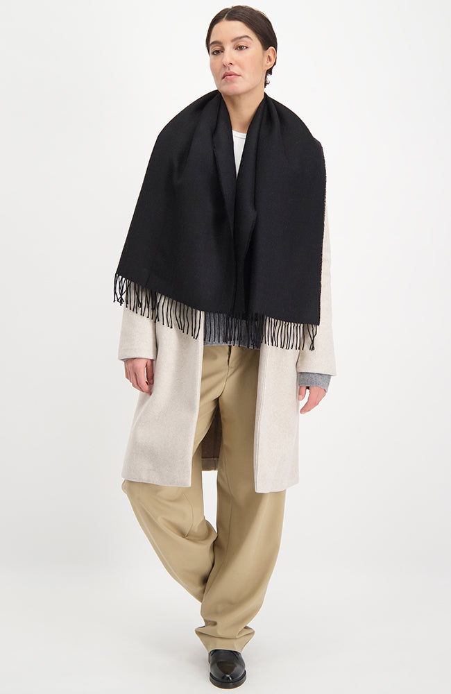 Alpaca Loca Sjaal zwart van 100% baby Alpaca wol uniseks | Sophie Stone