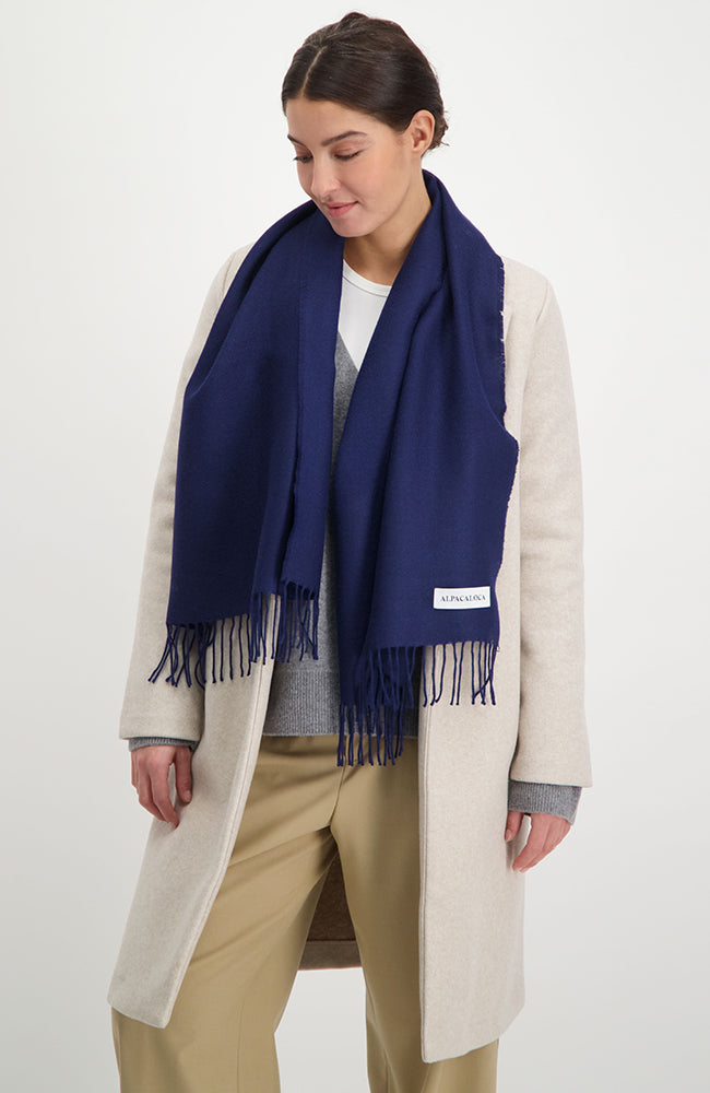 Alpaca Loca Sjaal navy van 100% baby Alpaca wol uniseks | Sophie Stone