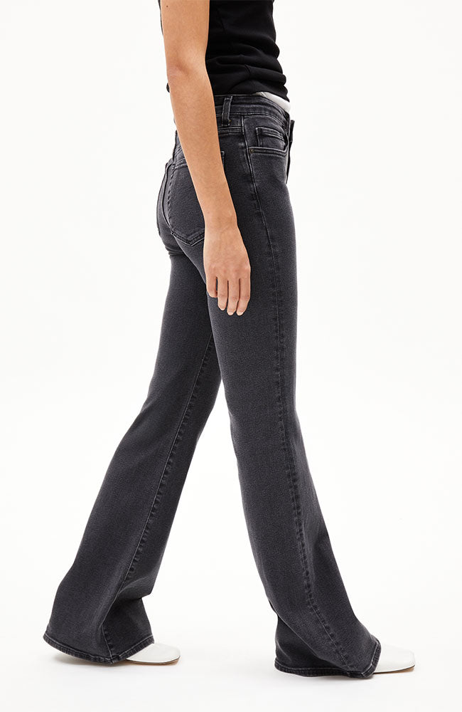 ARMEDANGELS Anamaa flared jeans true black washed including organic cotton woman | Sophie Stone