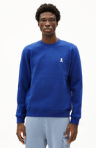 ARMEDANGELS Baaro Pullover blau aus Bio-Baumwolle Herren | Sophie Stone