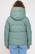 MAZINE Basic Puffer jas jade groen van gerecycled polyester voor dames | Sophie Stone