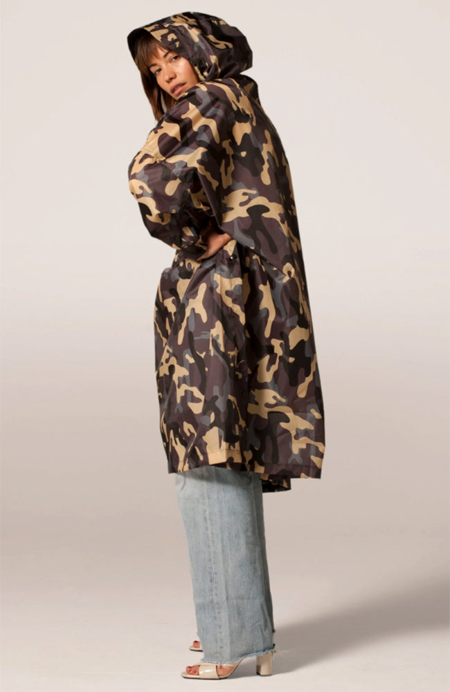 Rainkiss Camo regenponcho van gerecycled PET uniseks | Sophie Stone