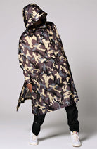 Rainkiss Camo regenponcho van gerecycled PET | Sophie Stone