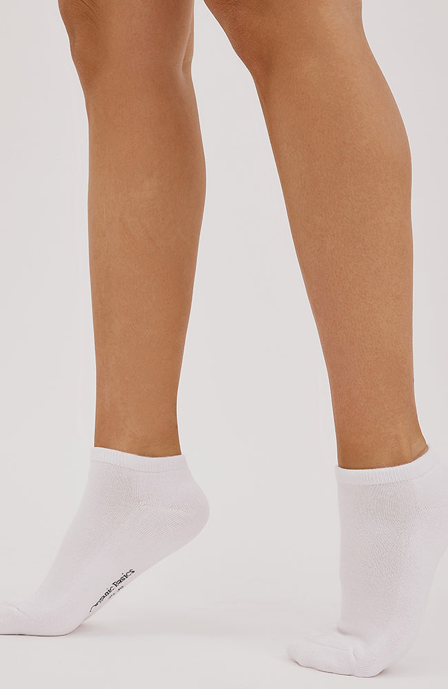 Organic Basics Core now show sok wit 2-pack van bio katoen uniseks | Sophie Stone