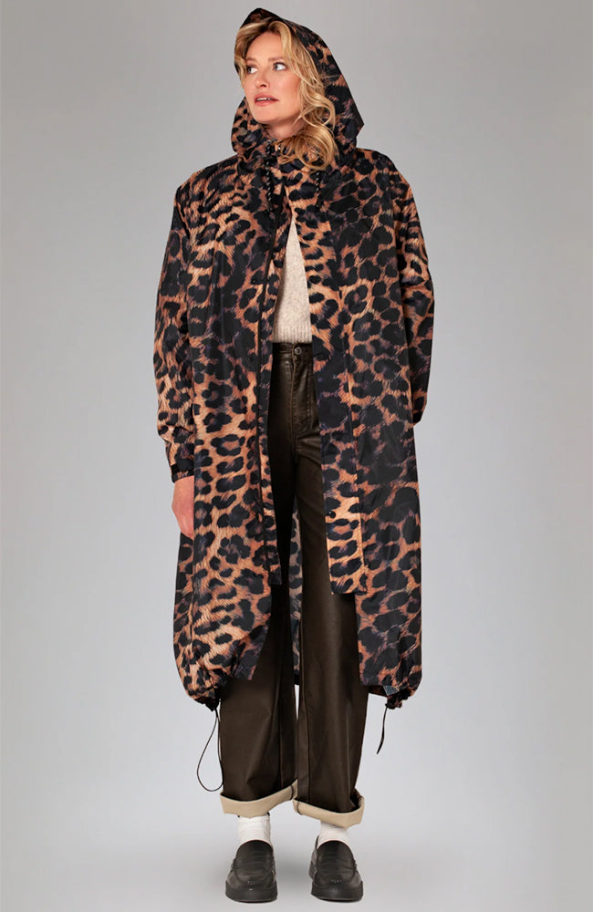 Rainkiss Dark Leopard raincoat made of recycled PET unisex | Sophie Stone