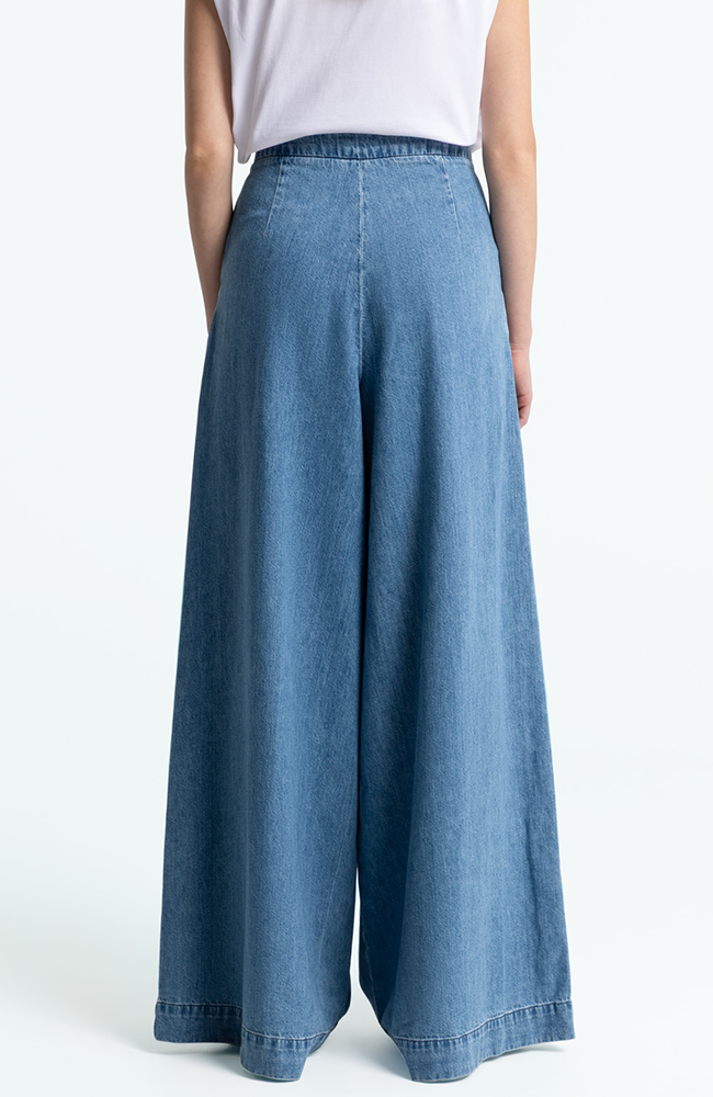 Kings of Indigo Elsa Jeans Hopcete Electric Clean Blue aus Bio-Baumwolle für Damen | Sophie Stone