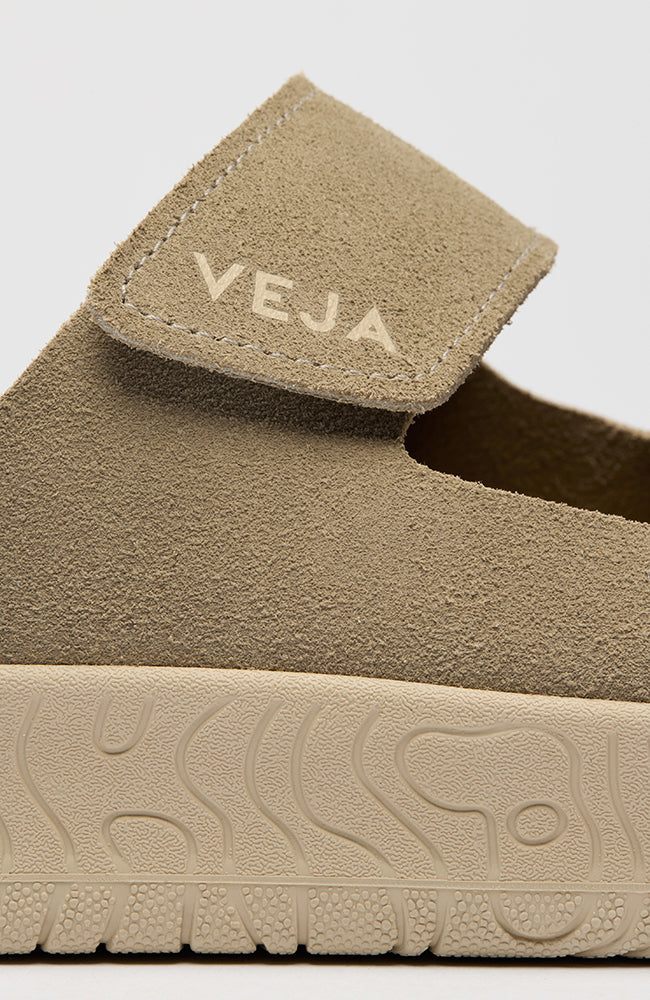 Veja Etna Hausschuhe taupe aus fair gegerbtem Leder für Frauen | Sophie Stone