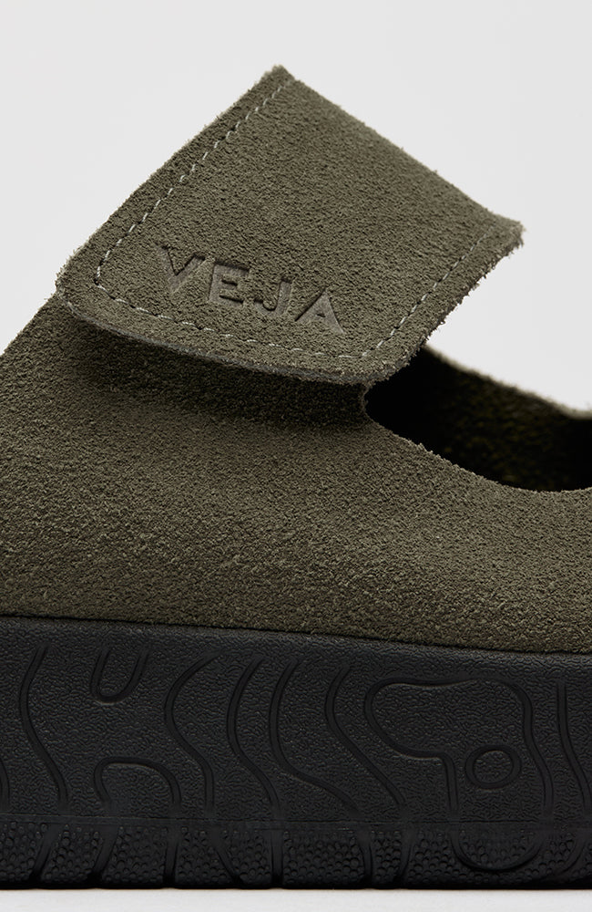 Veja Etna Hausschuhe grün aus nachhaltig gegerbtem Leder für Frauen | Sophie Stone