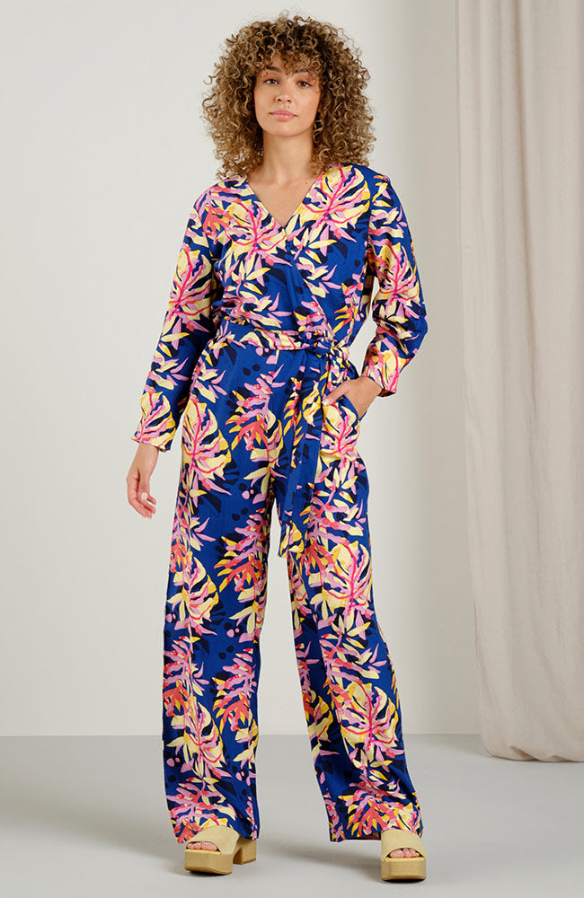 Dedicated Farsta tropische Collage Jumpsuit von ecovero für Frauen | Sophie Stone