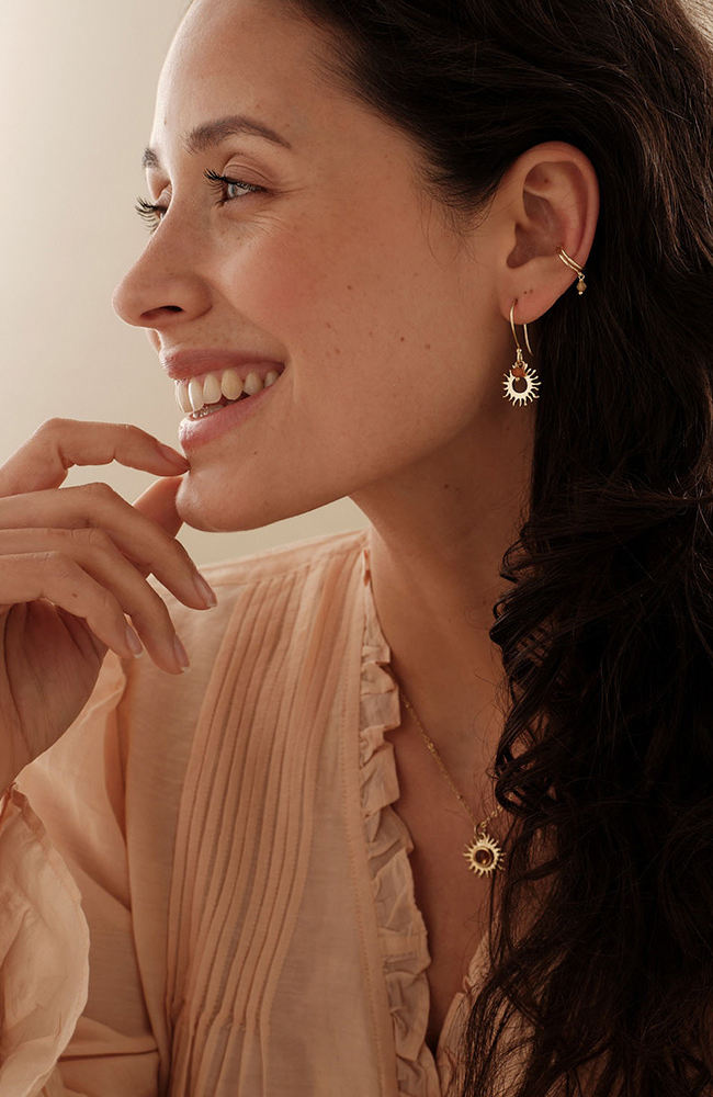 A Beautiful Story Generous oorbellen carneool messing dames | Sophie Stone