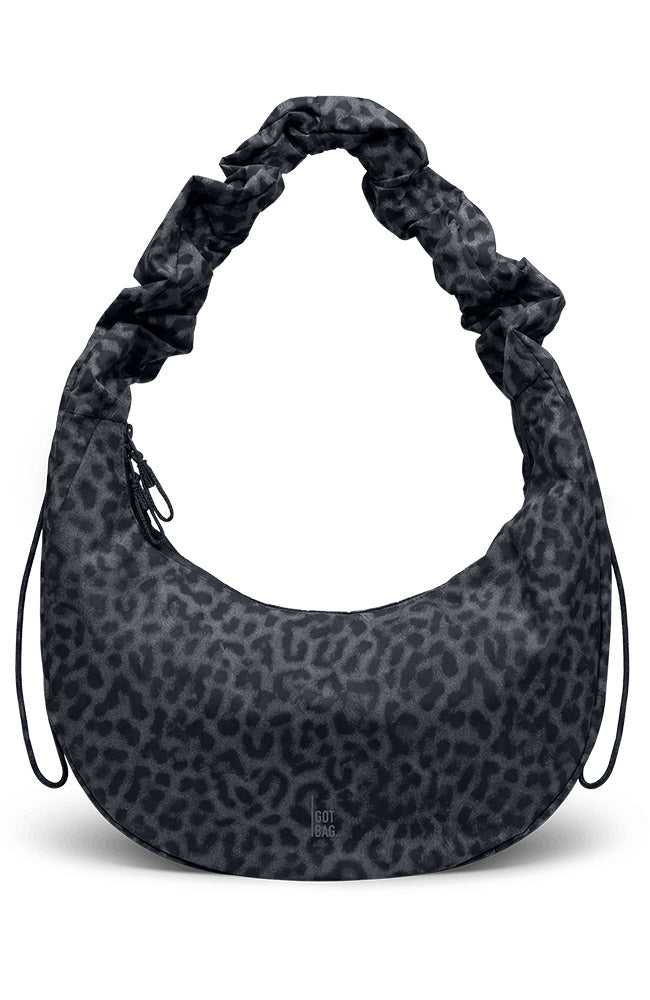 GOT BAG Moon bag ruffle cat shark black gerecycled materiaal uniseks | Sophie Stone