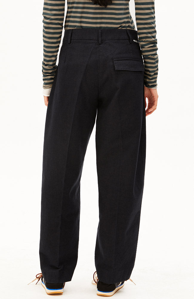 ARMEDANGELS Barrel broek dark steel black van 98% bio katoen vrouwen | Sophie Stone