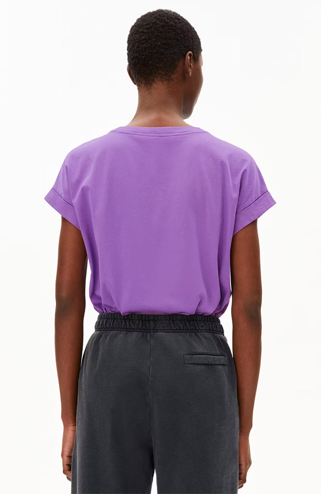 ARMEDANGELS Idaara t-shirt orchid from organic cotton for women | Sophie Stone