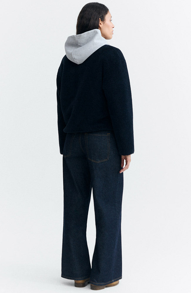 Thinking MU Kourteny jacket blauw van 100% gerecycled polyester (GRS) dames | Sophie Stone