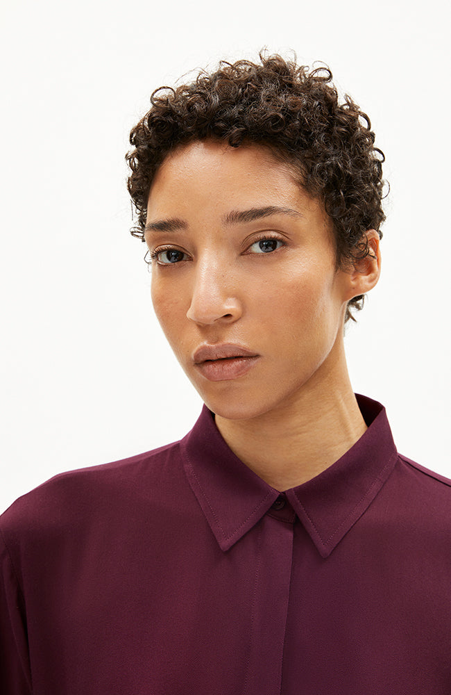 ARMEDANGELS Larisaana blouse red by Ecovero woman | Sophie Stone