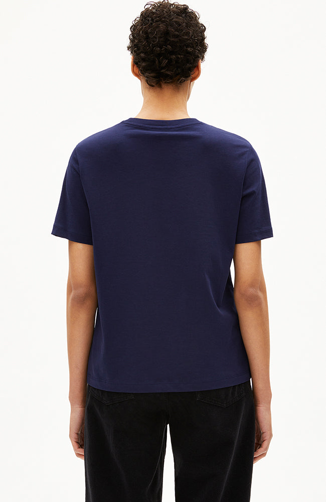 ARMEDANGELS Luaala t-shirt tinted navy organic cotton women | Sophie Stone