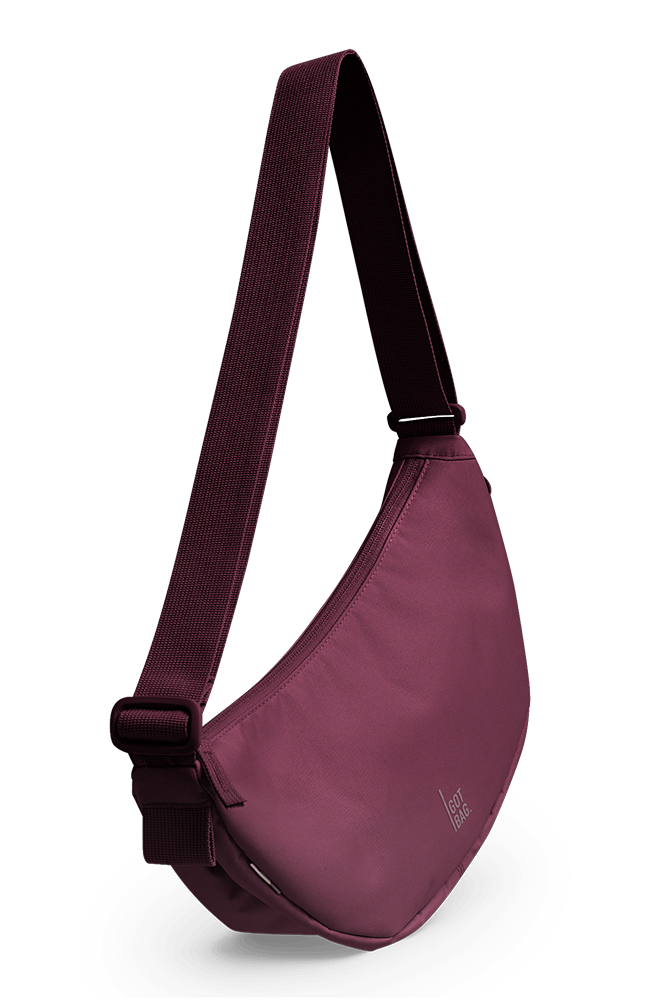 GOT BAG Moon bag klein rood van gerecycled oceaan plastic uniseks | Sophie Stone