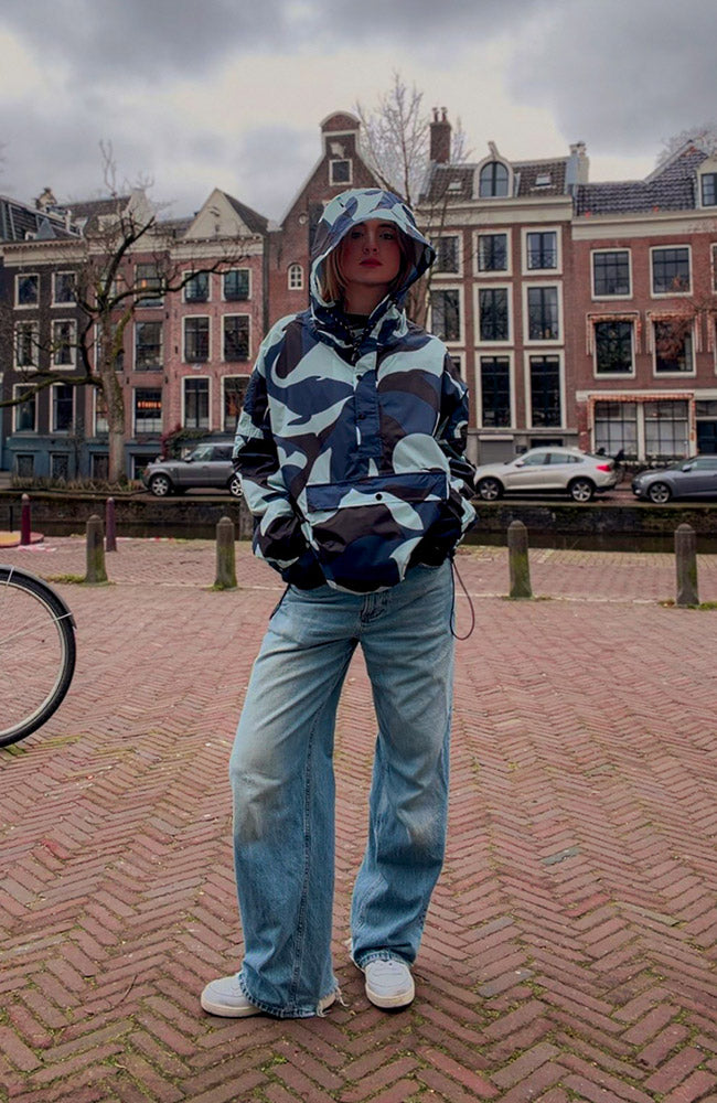 Rainkiss Malika Anorak regenponcho blauw van GRS gerecycled PET uniseks | Sophie Stone