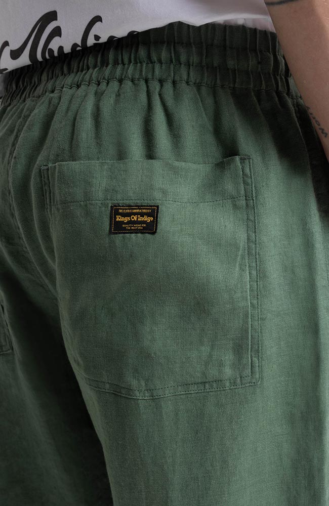 Kings of Indigo Martin Herrenhose aus Leinen in Grün | Sophie Stone
