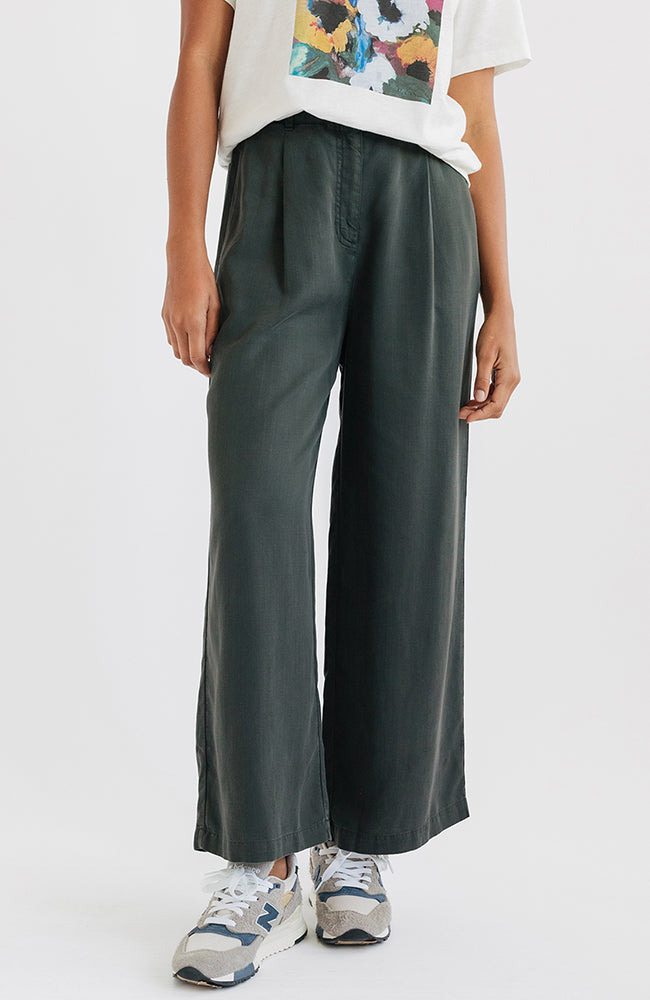 TWOTHIRDS Nanpu Hose dark sand aus Lyocell TENCEL für Frauen | Sophie Stone