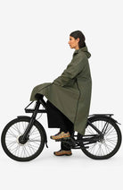 MAIUM woman raincoat Original army green from durable RPET | Sophie Stone
