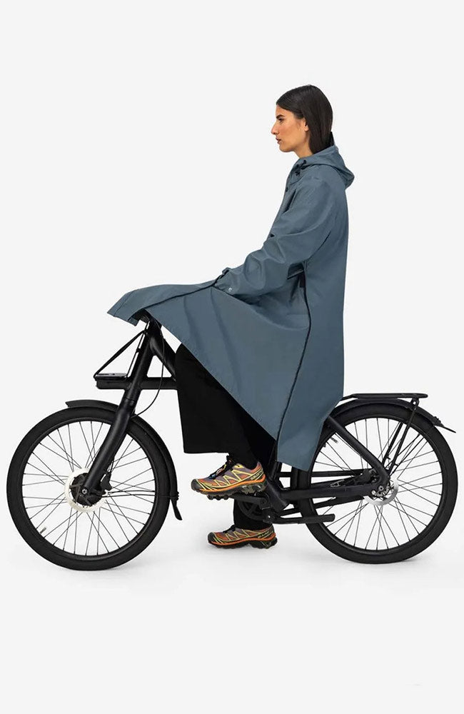MAIUM woman raincoat Original blue gray from recycled materials | Sophie Stone