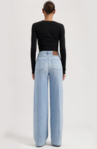 MUD jeans Sara High Loose Flow Stone Vintage from organic cotton, among others, ladies | Sophie Stone