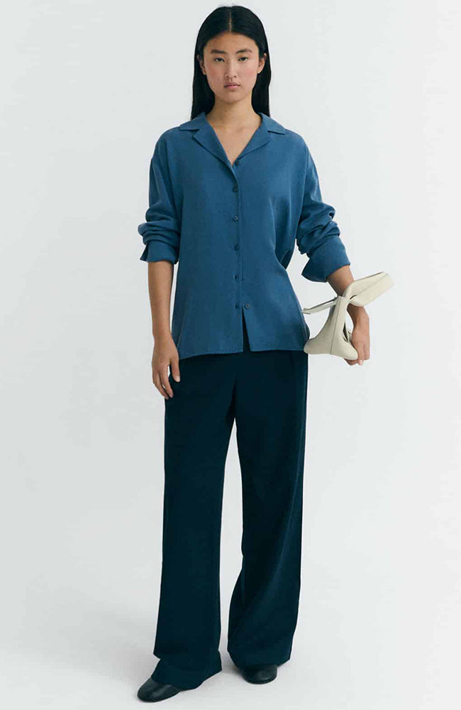 Thinking MU Sea Sira blouse blauw van 100% TENCEL | Sophie Stone