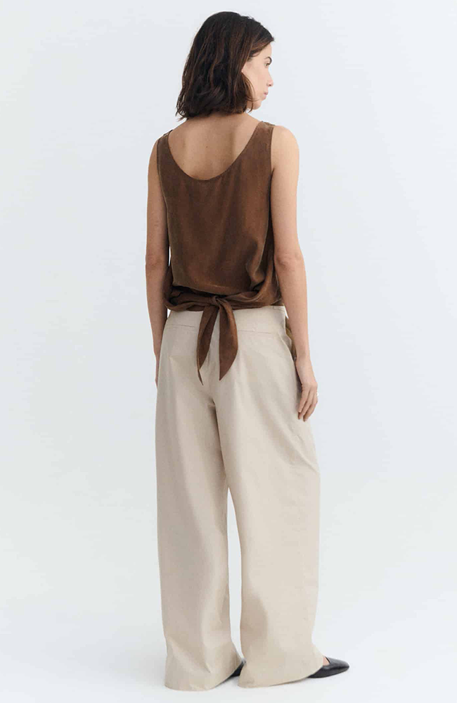 Thinking MU Solea cupro top bruin dames | Sophie Stone