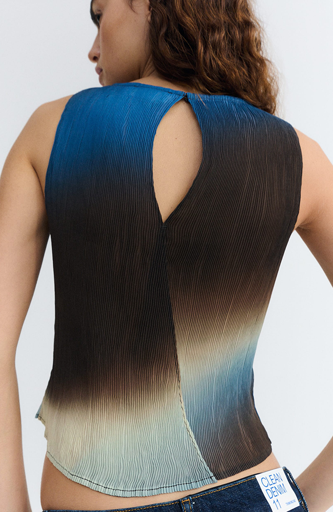 Thinking MU Dora top bruin van gerecycled polyester dames | Sophie Stone