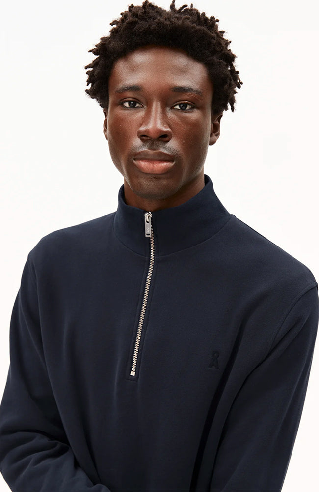 ARMEDANGELS Waarlo sweatshirt night sky from organic cotton men | Sophie Stone