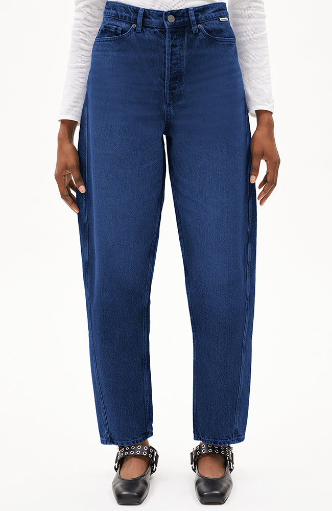 ARMEDANGELS Baarell barrel jeans airglow cotton women | Sophie Stone
