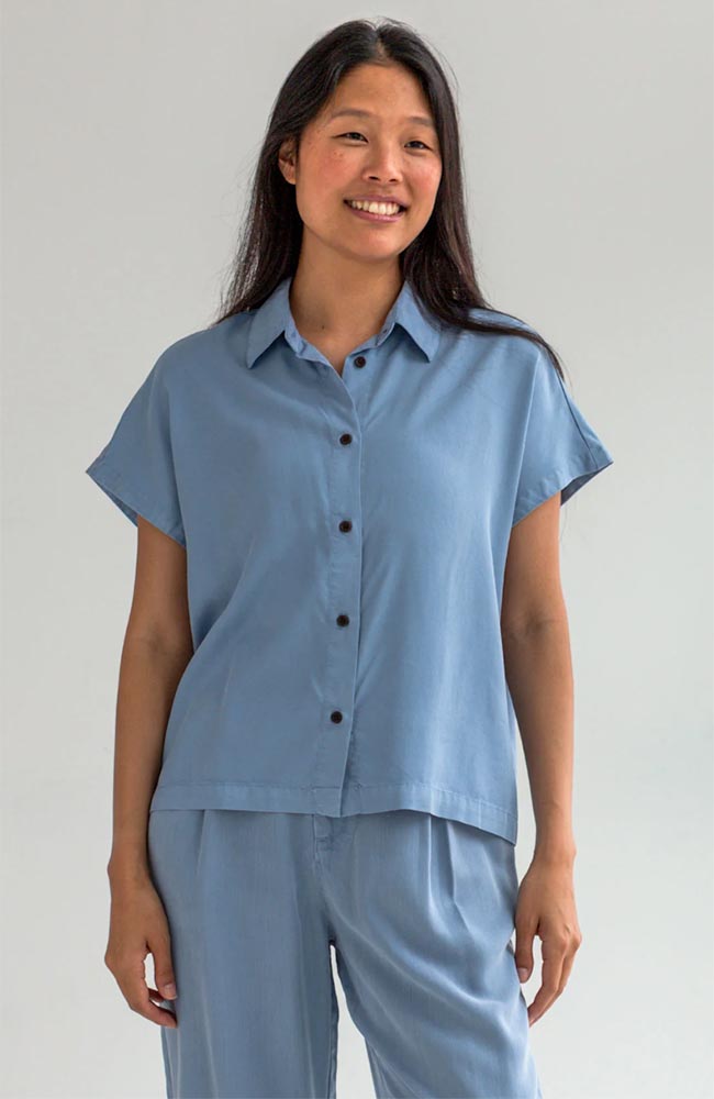 TWOTHIRDS Cannes Bluse blau TENCEL für Damen | Sophie Stone