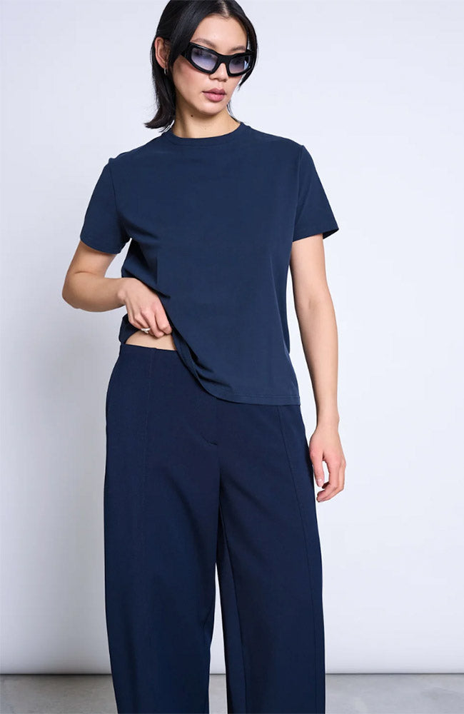 JAN N JUNE Juny barrel broek donkerblauw dames | Sophie Stone
