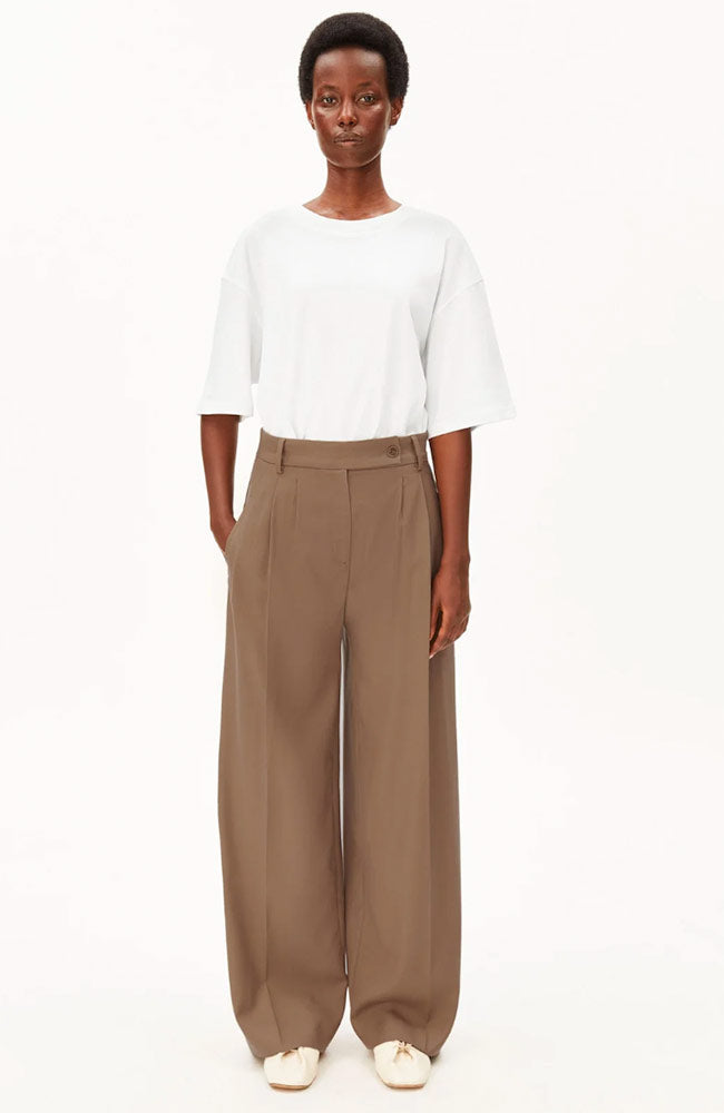 ARMEDANGELS Kaayua broek amberwood van TENCEL voor dames | Sophie Stone