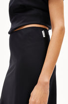 ARMEDANGELS Lenovaa rok zwart Lenzing Ecovero dames | Sophie Stone