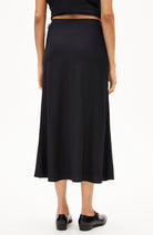 ARMEDANGELS Lenovaa rok zwart Ecovero vrouw | Sophie Stone