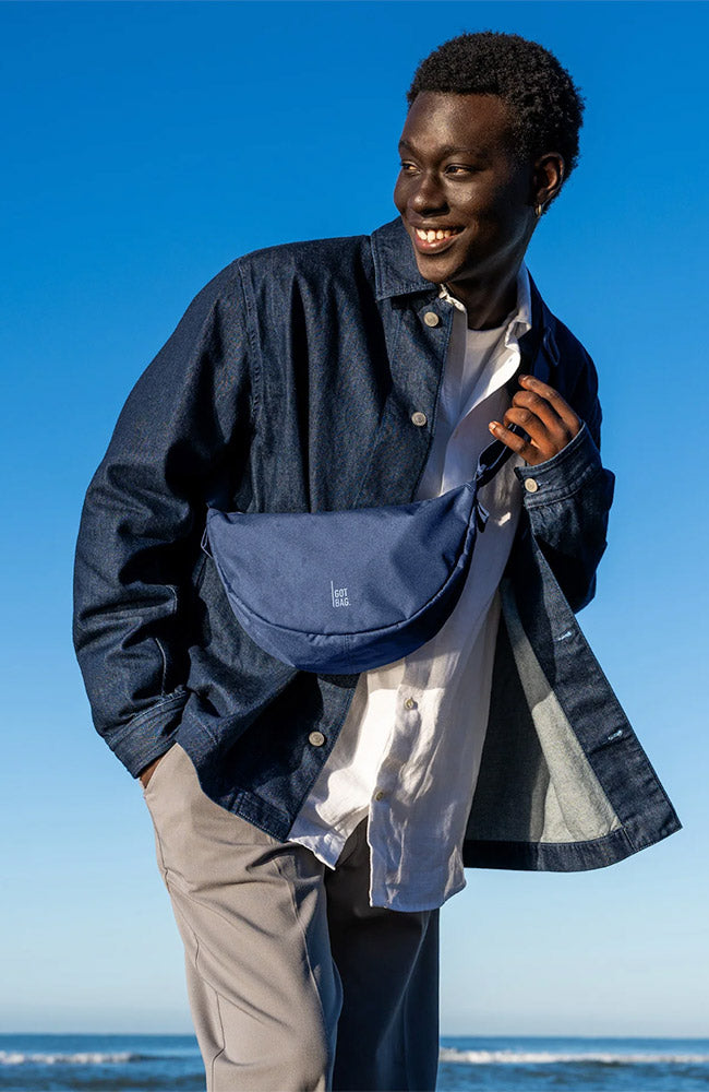 GOT BAG Moon Bag Small Deep Ocean, made from recycled ocean plastic, unisex | Sophie Stone