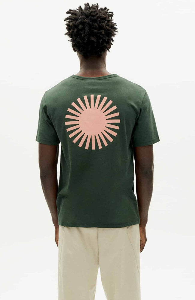 Thinking MU Coral Sol t-shirt van biologisch katoen | Sophie Stone