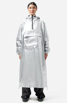 MAIUM Poncho silver from recycled nylon for ladies | Sophie Stone