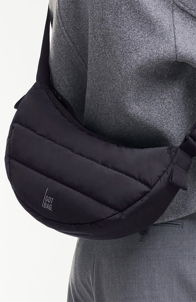 GOT BAG Moon Bag Small Puffer Black Recycled Ocean Plastic Unisex | Sophie Stone