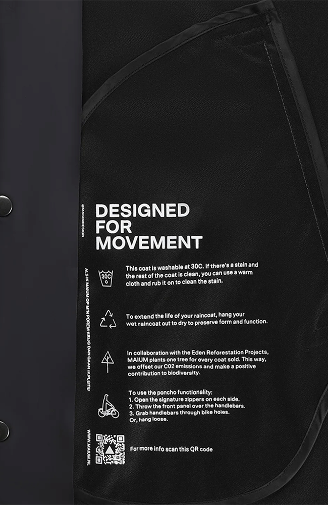 MAIUM Original Saddle zwart raincoat gerecycled polyester dames | Sophie Stone