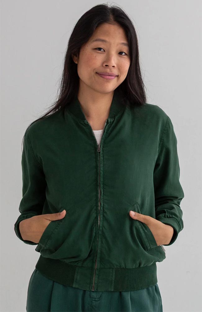 TWOTHIRDS Vulcano jacket green made from TENCEl lyocell for women | Sophie Stone