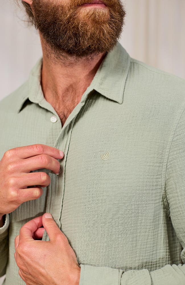 TWOTHIRDS Unyee shirt light green organic cotton men's | Sophie Stone