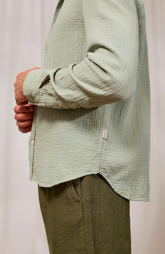 TWOTHIRDS Unyee shirt light green organic cotton men's | Sophie Stone
