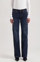 MUD jeans Carry Mid Straight jeans faded vintage including recycled cotton for women | Sophie Stone