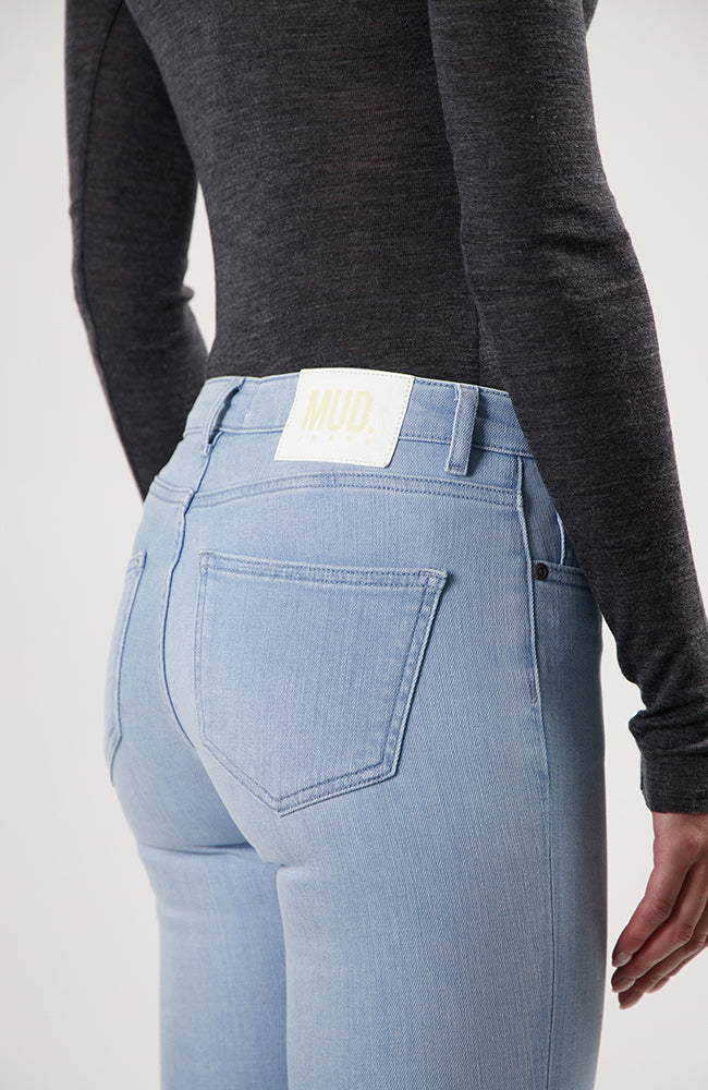 MUD jeans Faye low slim jeans sunny stone from organic cotton ladies | Sophie Stone